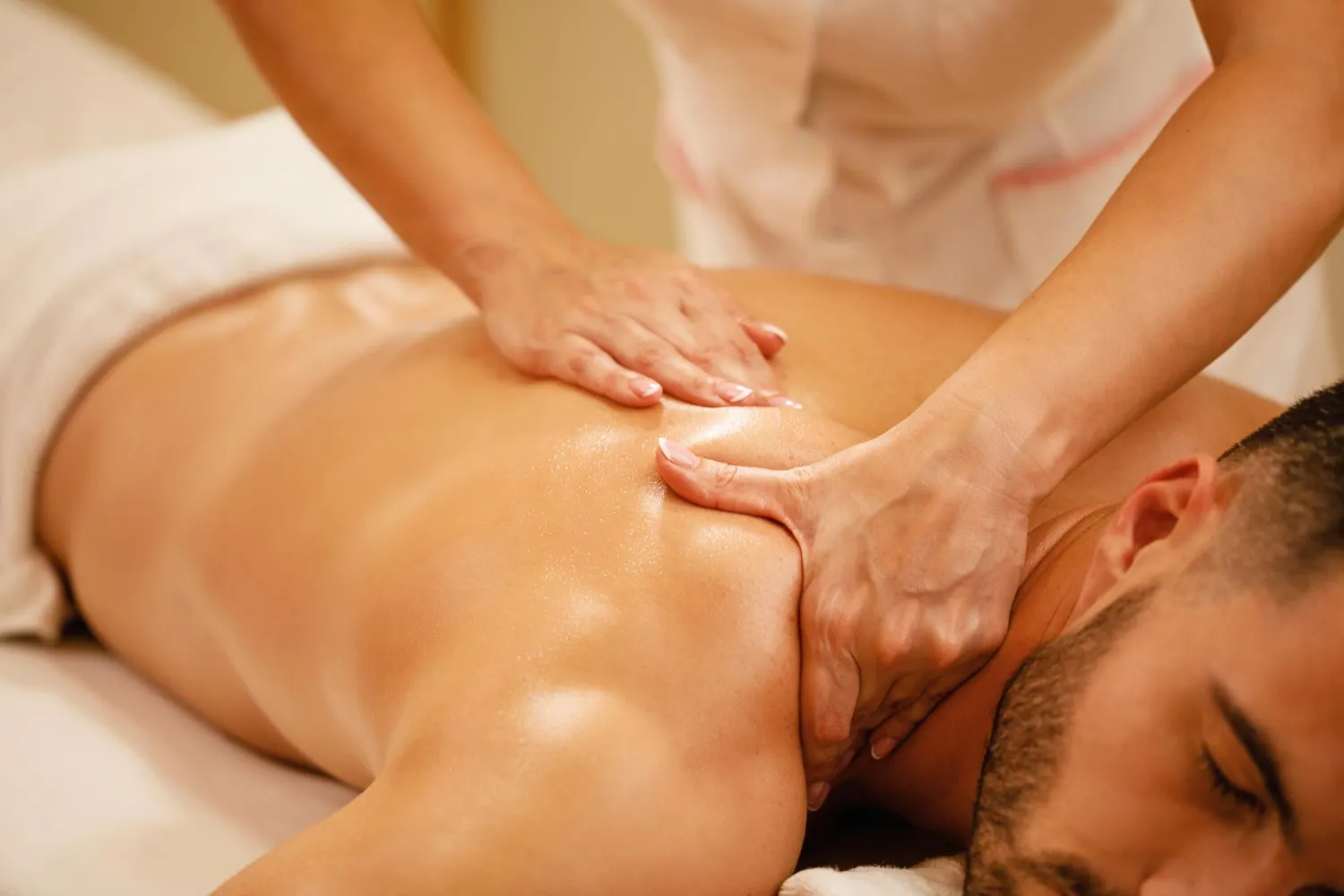 Four core techniques used in Russian massage therapy