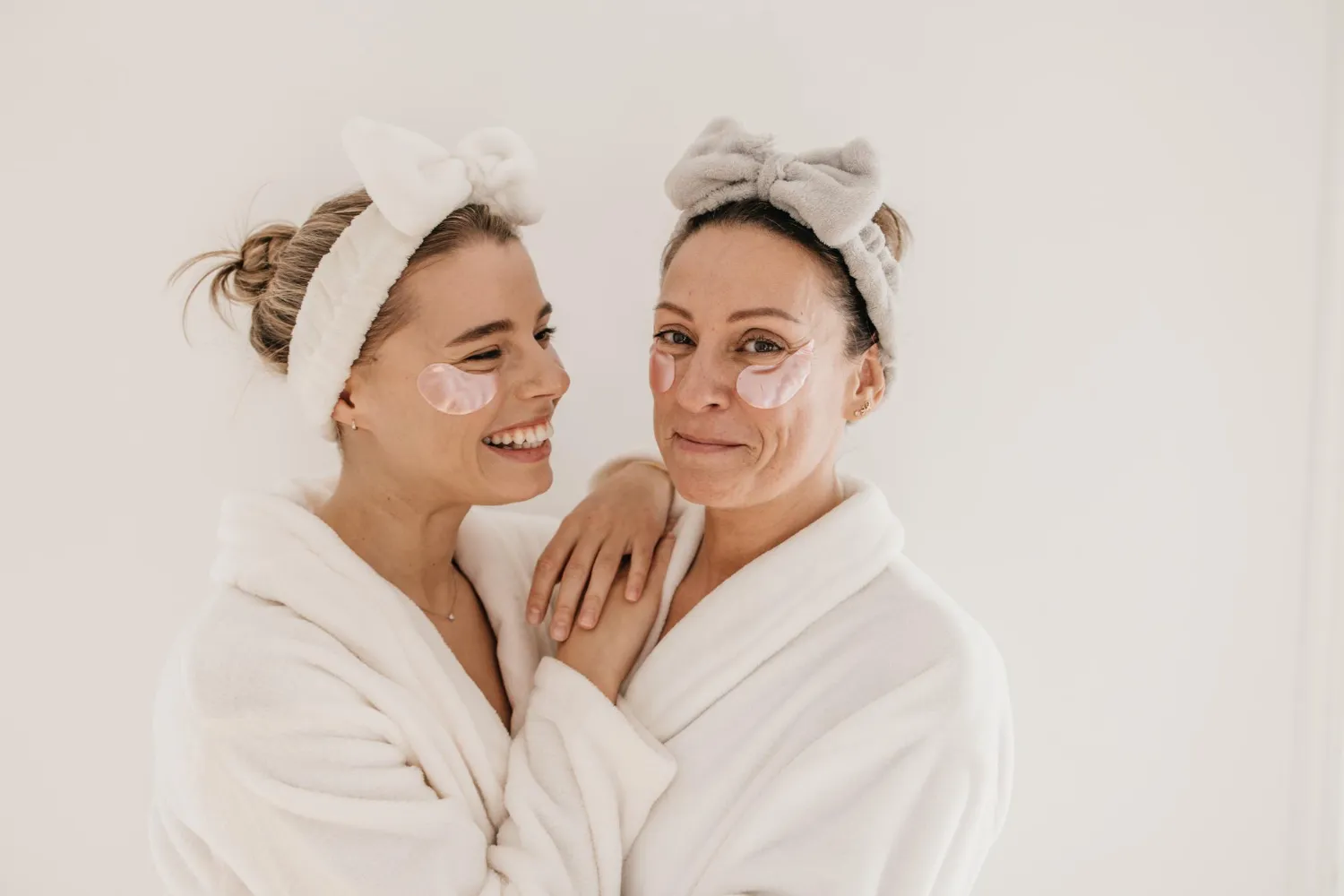 Body scrub treatment in Dubai for smooth and glowing skin