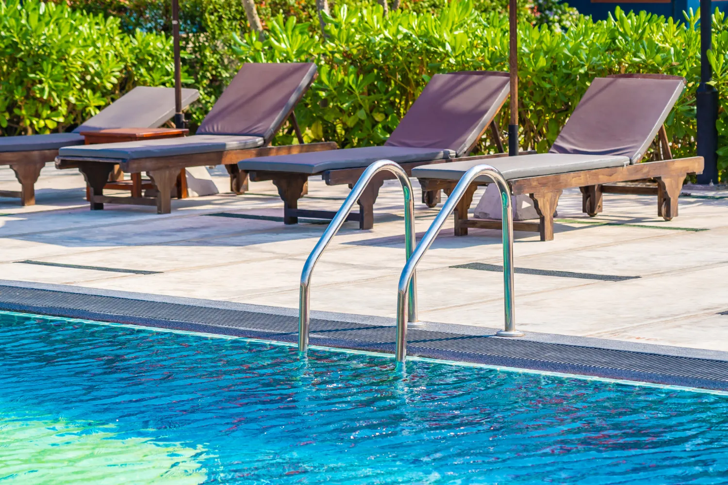 Luxury pool access in Dubai with resort-style facilities