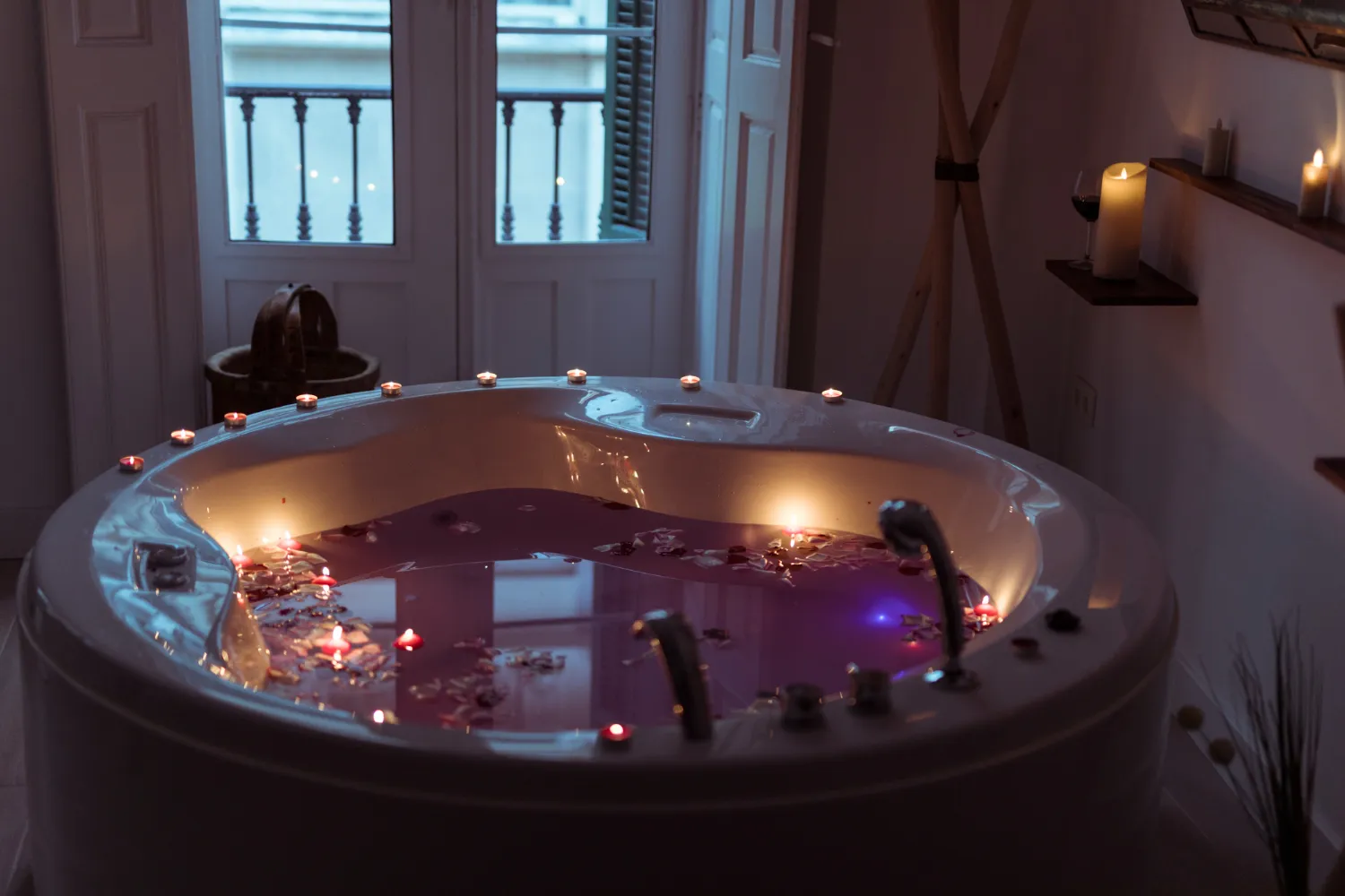 Affordable jacuzzi spa services in Al Karama Dubai